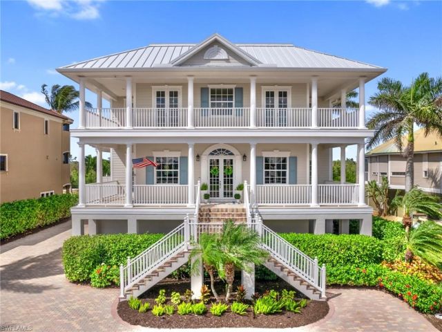 Old Pelican Bay