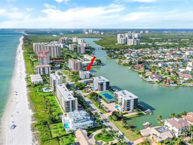 Gulf Cove