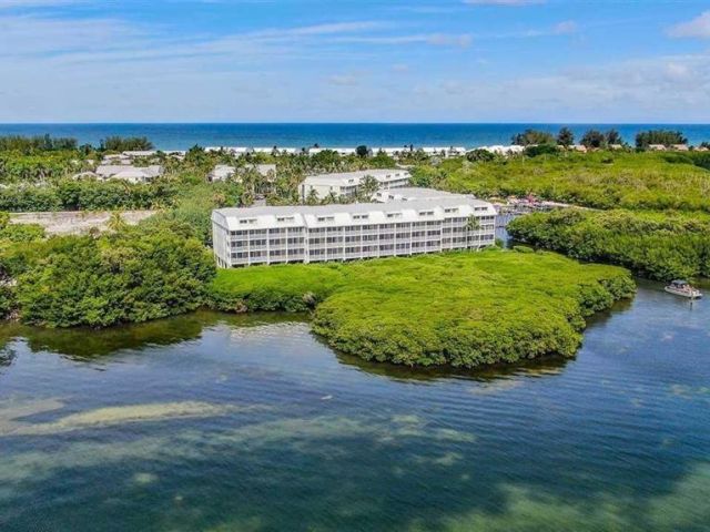 Bayside Villas