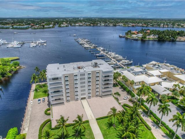 Bay Terrace