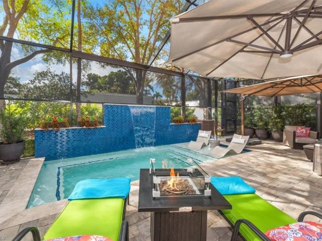 West Shore Villas