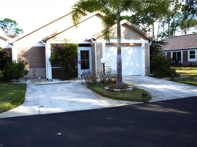 Villas At Fountain Lakes