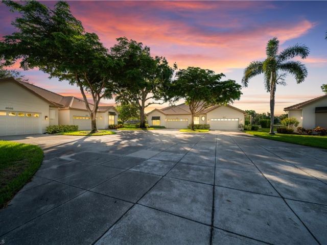 Fairway Bend Village
