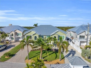 Old Pelican Bay Village