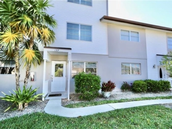 Palm Crest Villas