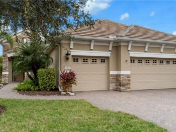 Estero Place