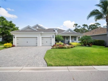 Oaks Of Estero