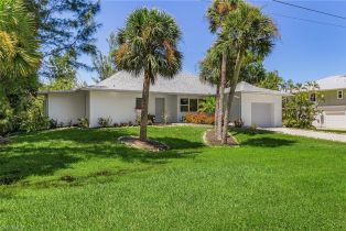 Single Family Residence, 1585 Bunting Gumbo Limbo, FL 33957