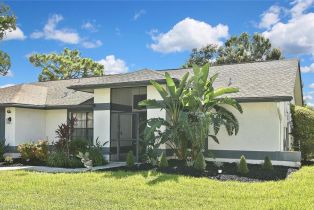 Single Family Residence, 22607 Fountain Lakes Blvd, Estero FL 3392833928 