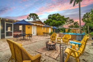, Barefoot Beach, FL 