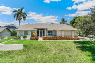Single Family Residence, 17593 Moorfield Island Park Woodlands, FL 33908 