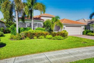 Single Family Residence, 9088 Prosperity Featherbrook, FL 33913 