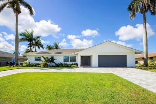 Single Family Residence, 980 Wittman Town And River, FL 33919