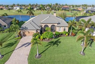 , 11768 Lady Anne Cir, Cape Coral FL 33991
