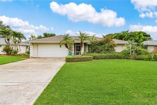 Single Family Residence, 89 Kirtland Willoughby Acres, FL 34110 