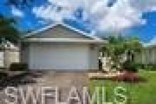 Single Family Residence, 14873 Crescent Cove Dr, Fort Myers FL 33908