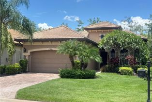 Single Family Residence, 8661 Mercado Ct, Fort Myers FL 33912
