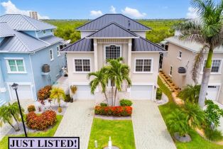 Single Family Residence, 12220 Siesta Shell Point, FL 33931 