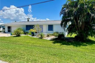 Single Family Residence, 2703 Clyde Matlacha, FL 33993 