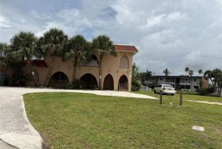 Quadruplex, 5101 Manor Ct # 3, Cape Coral FL 33904