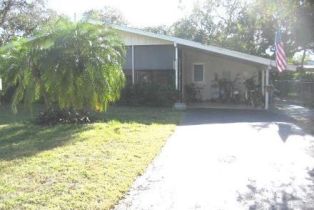 Single Family Residence, 190 Jefferson Mid Island Unrecorded Subdivision, FL 33931