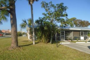 Duplex, 4926 York St, Cape Coral FL 33904