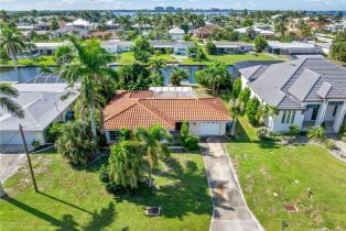 Single Family Residence, 1114 Lorraine Cape Coral, FL 33904 