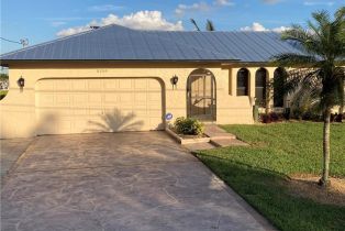 Single Family Residence, 5239 Wisteria Caloosahatchee, FL 33904 