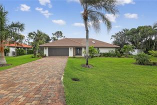 Single Family Residence, 28389 Verde Bonita Springs, FL 34135 