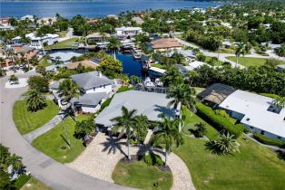 Single Family Residence, 491 Keenan Whiskey Creek, FL 33919 