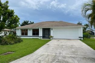 Single Family Residence, 5367 Coral Ave, Cape Coral FL 33904