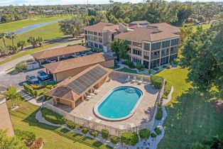 , 6300 Cougar Run # 302, Fort Myers FL 33908