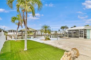 Land, 3828 Coconut Dr, St. James City FL 33956