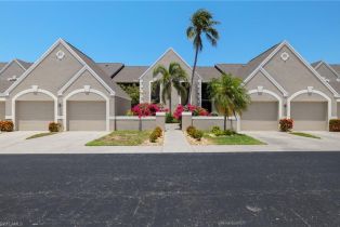 Low Rise (1-3), 16260 Kelly Cove Dr # 235, Fort Myers FL 3390833908 