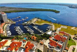 High Rise (8+), 6081 Silver King Blvd # 202, Cape Coral FL 3391433914 