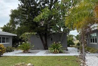 Quadruplex, 4920 York St # 6, Cape Coral FL 33904