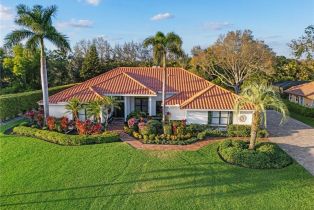 Single Family Residence, 15661 Fiddlesticks Fiddlesticks Country Club, FL 33912 