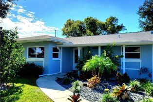 Single Family Residence, 5222 Glade Yacht Club, FL 33904 