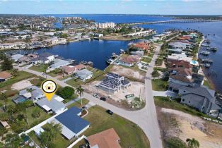 Single Family Residence, 4932 Nassau Caloosahatchee, FL 33904 