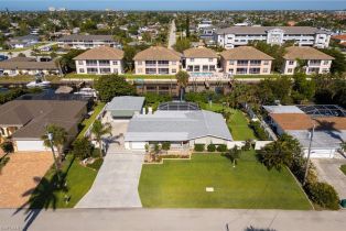 Single Family Residence, 5128 York Yacht Club, FL 33904 