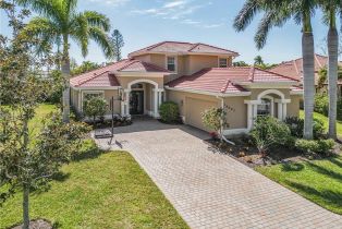 Single Family Residence, 16097 Waterleaf Veridian, FL 33908 