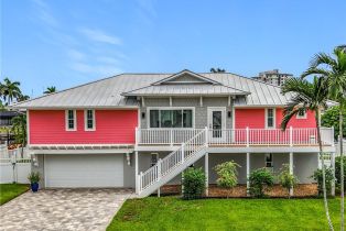 Single Family Residence, 18443 Deep Passage Siesta Isles, FL 33931 