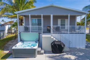 Manufactured Home, 2801 York Rd, St. James City FL 33956