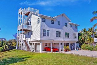 Duplex, 16721 Seagull Bay Ct, Bokeelia FL 33922
