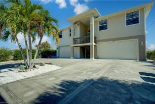Single Family Residence, 3184 Stringfellow Gulf Haven, FL 33956 