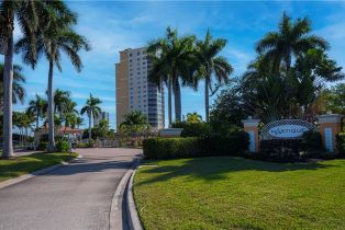 High Rise (8+), 12701 Mastique Beach Blvd # 401, Fort Myers FL 3390833908