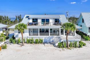 Single Family Residence, 27 Beach Homes Captiva, FL 33924 