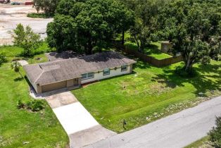 Single Family Residence, 2319 Barcelona Fort Myers Shores, FL 33905 