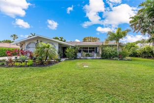Single Family Residence, 6519 Town And River Town And River, FL 33919 