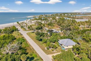 Single Family Residence, 6476 Pine Del Sega, FL 33957 